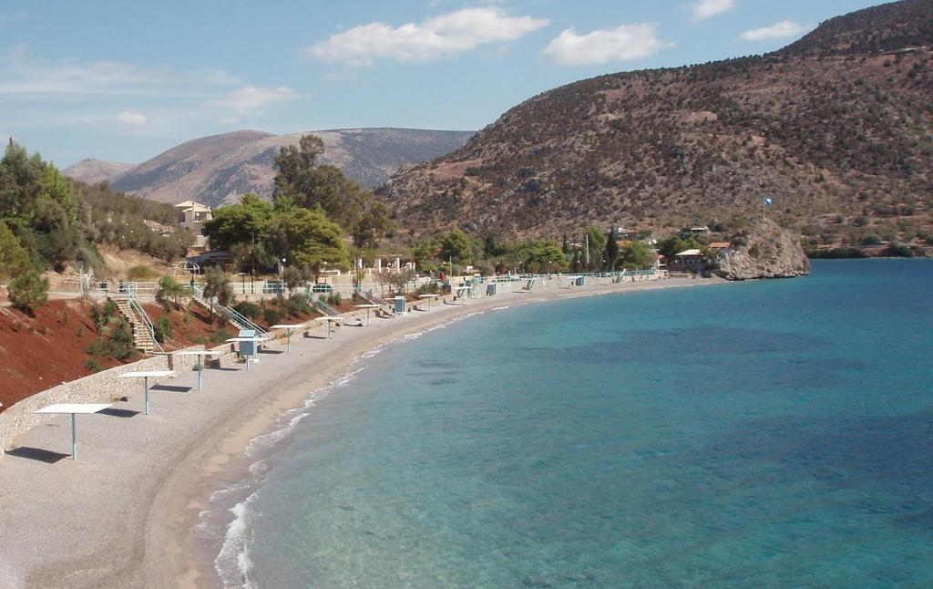 Iridanos Hotel Antikyra Eksteriør billede