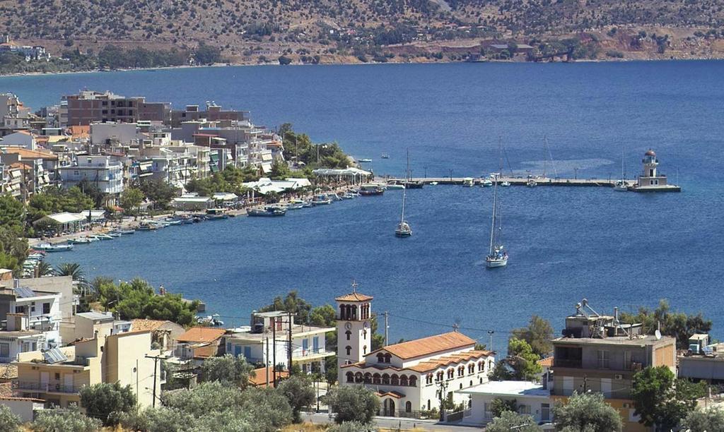 Iridanos Hotel Antikyra Eksteriør billede