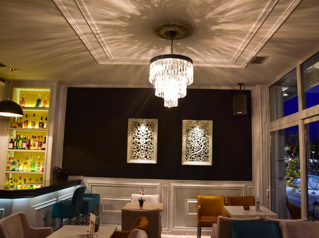 Iridanos Hotel Antikyra Eksteriør billede